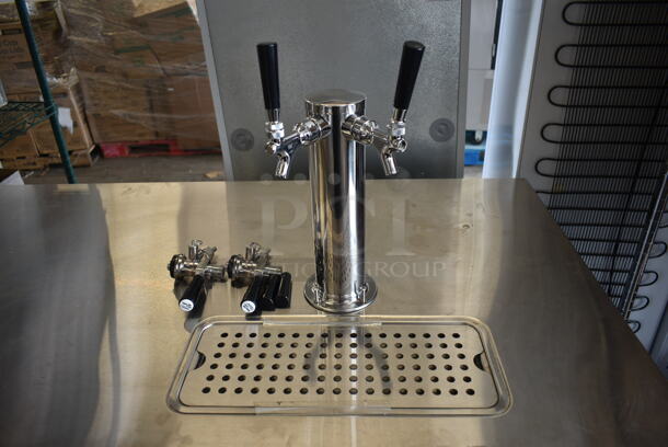 BRAND NEW SCRATCH AND DENT! Avantco 177UDD3HCS Stainless Steel Commercial Kegerator / Beer Dispenser with (2) 2 Tap Towers - (3) 1/2 Keg Capacity. 115 Volts, 1 Phase. Tested and Working!  - Image 6 of 11