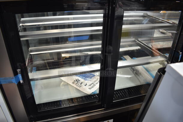 BRAND NEW SCRATCH AND DENT! Avantco 193BC72HCB Metal Commercial Floor Style Deli Display Case Merchandiser. See Pictures for Broken Glass. 110-120 Volts, 1 Phase. Tested and Working!  - Image 6 of 10