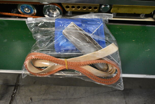 2021 Stainless Steel Commercial Countertop Conveyor Sealer. Tested and Working! - Image 3 of 7