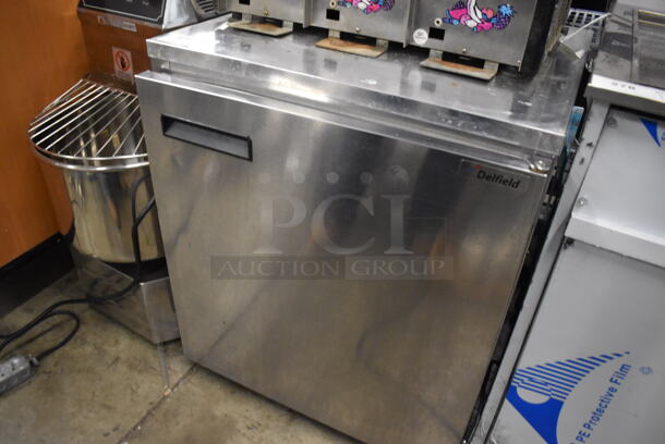 2015 Delfield 406CA-DD1 Stainless Steel Commercial Single Door Undercounter Cooler on Commercial Casters. 115 Volts, 1 Phase. 27x28x32. Tested and Working! - Image 3 of 6