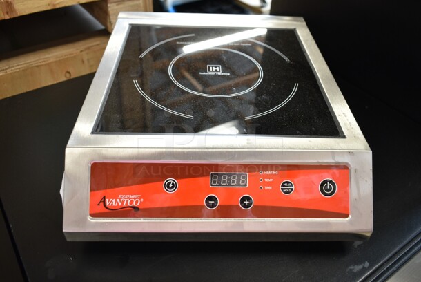 BRAND NEW SCRATCH AND DENT! 2023 Avantco 177IC3500 Stainless Steel Commercial Countertop Electric Powered Single Burner Induction Range. 208-240 Volts, 1 Phase.  - Image 2 of 5