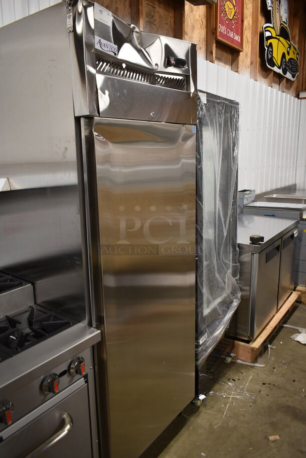 BRAND NEW SCRATCH AND DENT! 2023 Avantco 178Z1FHC Stainless Steel Commercial Single Door Reach In Freezer on Commercial Casters. Unit Is Locked. 115 Volts, 1 Phase. Tested and Working! - Image 5 of 9