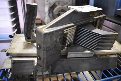 Metal Countertop Tomato Slicer. 8x16x8