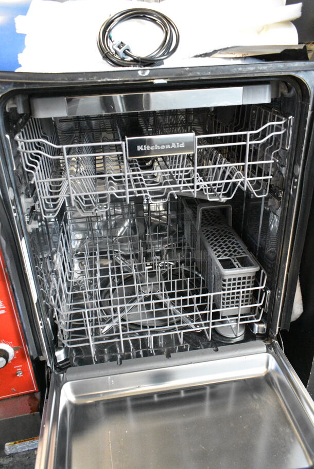 KitchenAid KDTE234GPS0 Stainless Steel Undercounter Dishwasher. 120 Volts, 1 Phase.  - Image 6 of 8