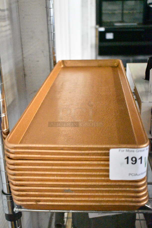 ALL ONE MONEY! Lot of Metal Long Trays, Round Metal Saucers.  - Image 5 of 5