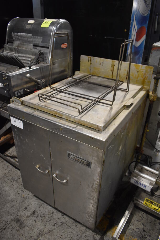 Anets BFF-18x26-B Stainless Steel Commercial Floor Style Natural Gas Powered Donut Fryer. 27x35x48 - Image 3 of 8
