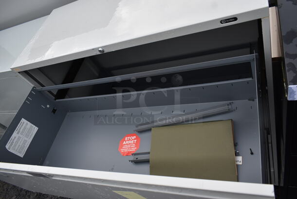 Metal 4 Drawer Filing Cabinet. - Image 2 of 5