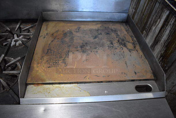 Garland Stainless Steel Commercial Natural Gas Powered 6 Burner Range w/ Flat Top Griddle, 2 Ovens, Over Shelf and Back Splash. 60x35x59.5 - Image 6 of 9