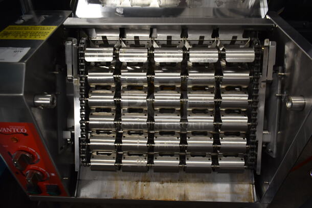 BRAND NEW SCRATCH AND DENT! Avantco 184BT18A Stainless Steel Commercial Countertop Contact Bun Toaster. 120 Volts, 1 Phase. Tested and Working! - Image 5 of 6
