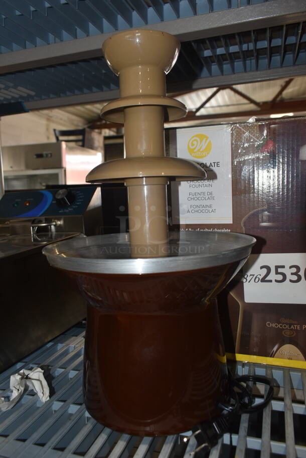BRAND NEW SCRATCH AND DENT! Wilton TL-094 Chocolate Pro Metal Countertop Chocolate Fountain. - Image 6 of 9