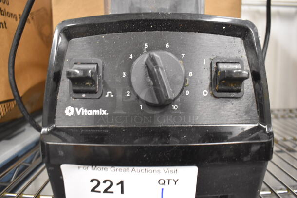2020 Vita-Mix VM0197 Metal Commercial Countertop Blender w/ Pitcher. 120 Volts, 1 Phase. 8x9x18. Tested and Working! - Image 4 of 5