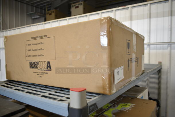 BRAND NEW IN BOX! Winco 65030 Hot Dog Bun Box w/ (128) Bun Capacity - Image 2 of 4