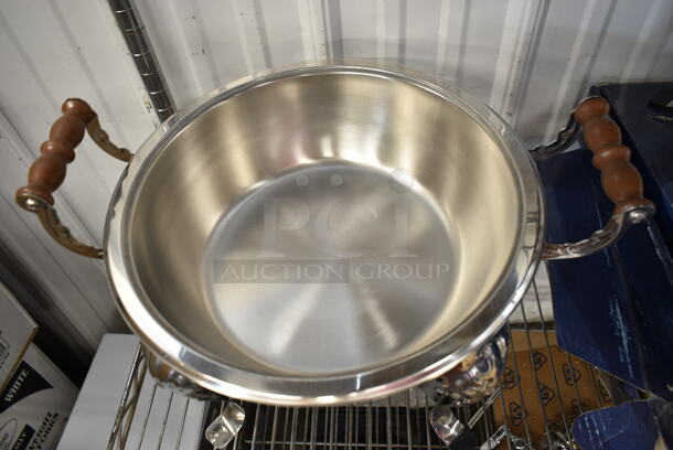 2 BRAND NEW SCRATCH AND DENT! Choice Classic 5 Qt. Round Chafer. Missing 1 Lid. 2 Times Your Bid! - Image 4 of 7