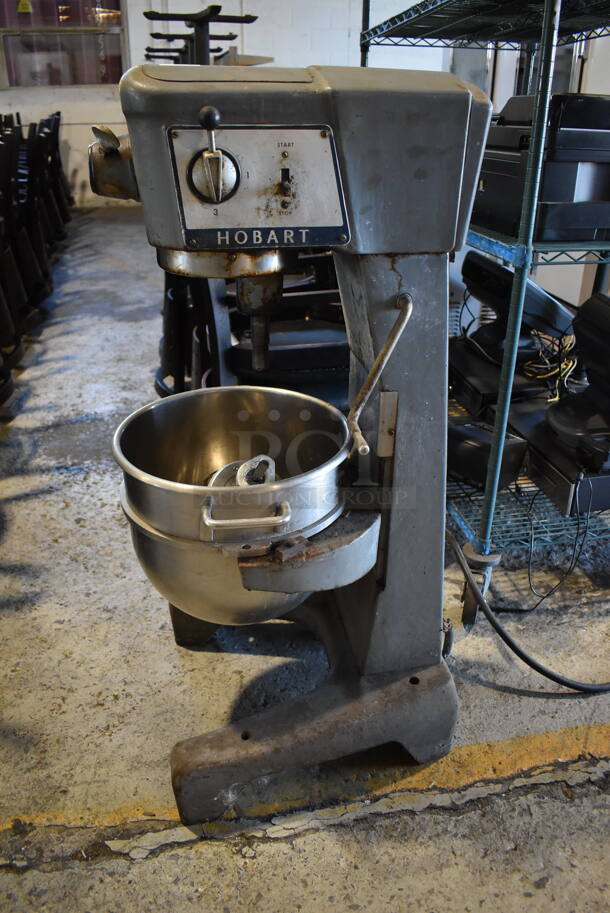 Hobart D-300 Metal Commercial Countertop 30 Quart Planetary Dough Mixer w/ Stainless Steel Mixing Bowl and Whisk Attachment. 220 Volts, 3 Phase. 23x23x45 - Image 3 of 6