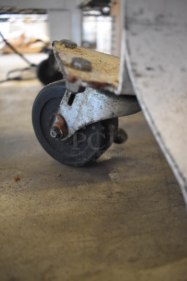 Oliver 797-32NC Metal Commercial Floor Style Bread Loaf Slicer on Commercial Casters. 115 Volts, 1 Phase. 43x22x57. Tested and Working! - Image 9 of 9