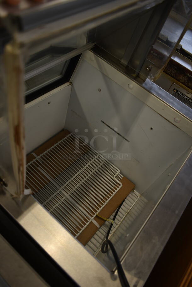 Master-Bilt Stainless Steel Commercial Ice Cream Dipping Cabinet. 115 Volts, 1 Phase. Tested and Working! - Image 4 of 4