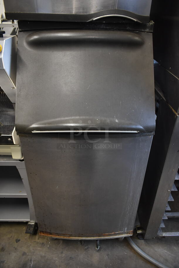 Manitowoc SY0424A Stainless Steel Commercial Ice Head on Bin. 115 Volts, 1 Phase. - Image 3 of 7