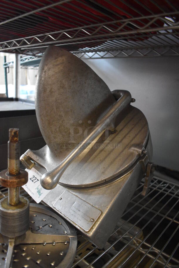 Metal Commercial Pelican Head w/ Sliding Blade and Extra Grating Blade. 11x18x12 - Image 5 of 5