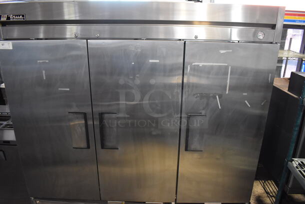 True T-72 Stainless Steel Commercial 3 Door Reach In Cooler w/ Poly Coated Racks. 115 Volts, 1 Phase. 78x30x73. Tested and Working! - Image 3 of 10