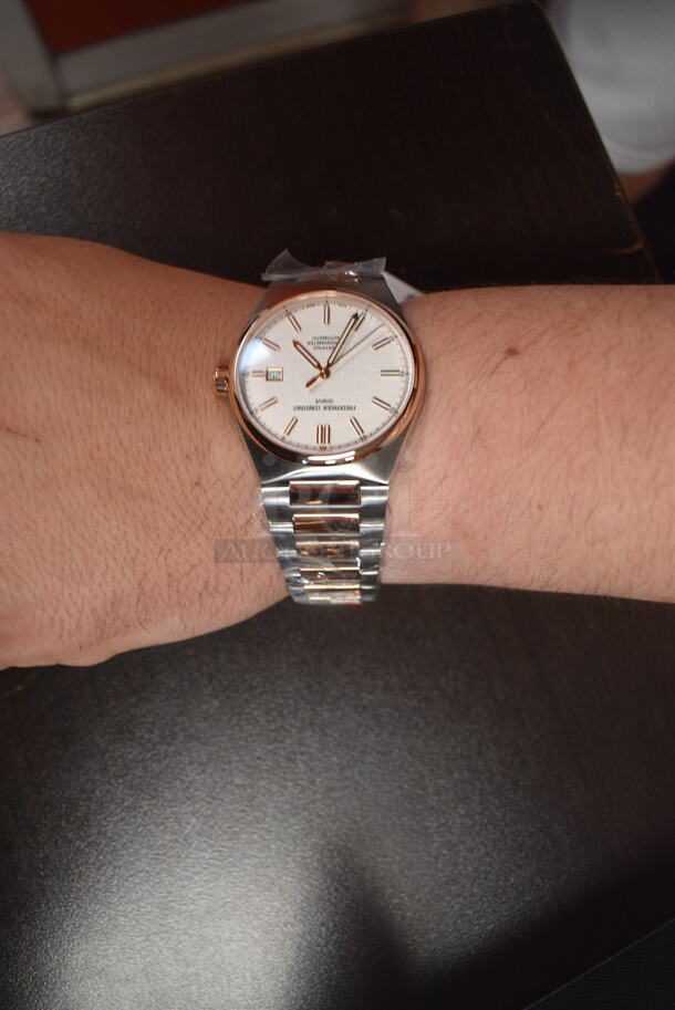 BRAND NEW IN BOX! Frederique Constant Highlife Automatic Men's FC-303V4NH2B Watch Includes Extra Strap - Image 2 of 8