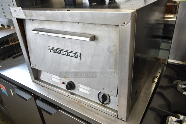 Bakers Pride P-22 Stainless Steel Commercial Countertop Electric Powered Pizza Oven. 208 Volts.  - Image 2 of 5