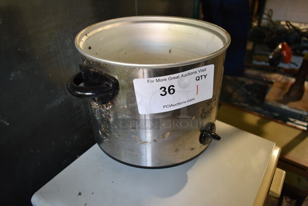 Rival Crockpot 3040 Countertop Slow Cooker. Missing Insert and Lid. - Image 2 of 4