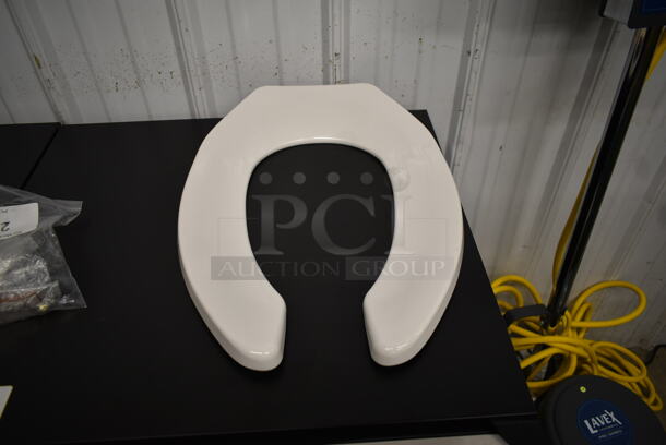 6 BRAND NEW IN BOX! American Standard 5901100.02 Elongated Commercial Heavy-Duty Toilet Seat. 6 Times Your Bid! - Image 6 of 6