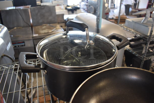 5 Various Metal Items; Stock Pot w/ Lid, Skillet and 3 High Walled Skillets. Includes 15x8.5x2. 5 Times Your Bid! - Image 4 of 4