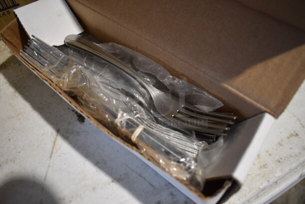 36 BRAND NEW! Stainless Steel Forks. 7". 36 Times Your Bid! - Image 2 of 3