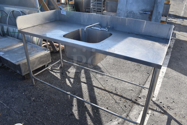 Stainless Steel Commercial Single Bay Sink w/ Faucet, Handles, Back Splash and Side Splash Guards. 71x31x43. Bay 19.5x19.5x11