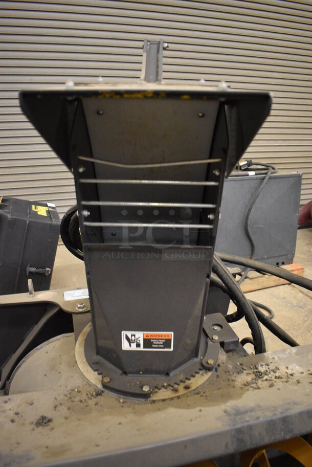 2017 Paladin 110780-0022 Snow Blower/Snow Bucket (CSS) - Image 10 of 11