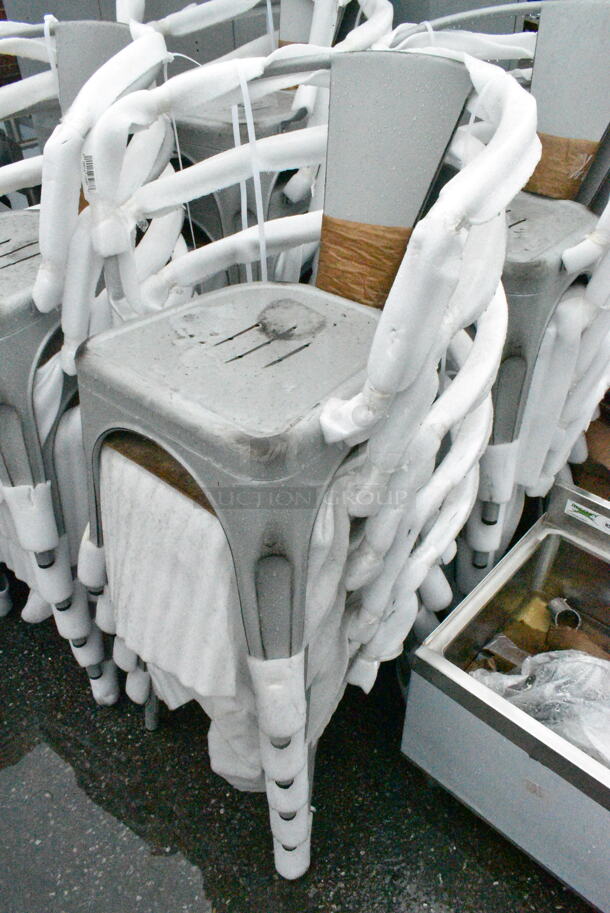 21 BRAND NEW SCRATCH AND DENT! Lancaster Table & Seating 164CMARMSLD Alloy Series Distressed Nickel Gray Outdoor Arm Chair. 21 Times Your Bid!  - Image 5 of 8