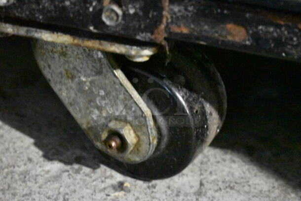 2012 True TG2R-2S ENERGY STAR Stainless Steel Commercial 2 Door Reach In Cooler w/ Poly Coated Racks on Commercial Casters. Doors Need To Be Reattached. 115 Volts, 1 Phase. Tested and Working! - Image 8 of 8