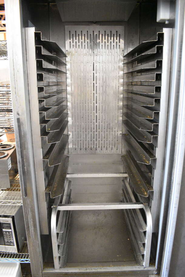 Avantco 178CFD1FF Stainless Steel Commercial Single Door Reach In Freezer on Commercial Casters. 115 Volts, 1 Phase. Tested and Powers On But Does Not Get Cold - Image 4 of 5