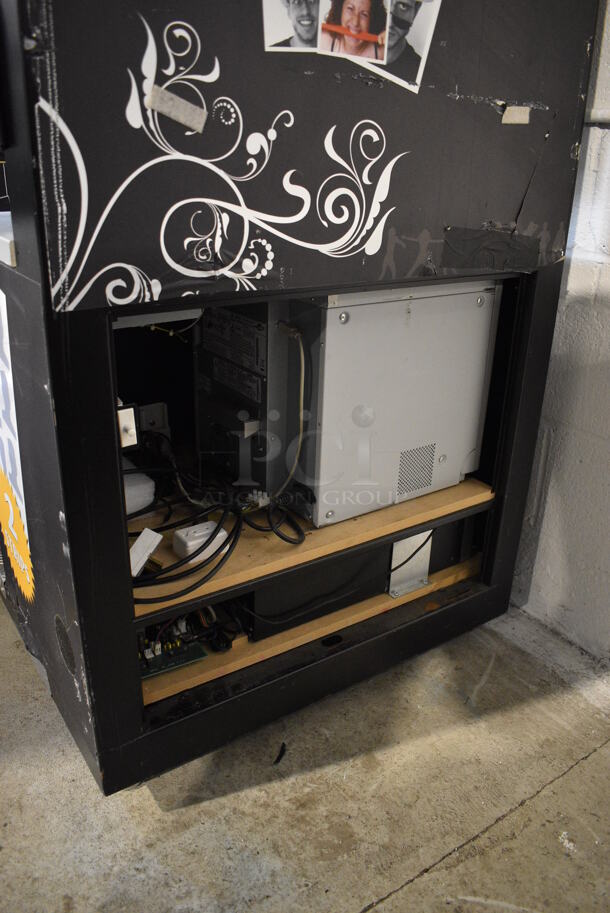Metal Commercial Floor Style Photo Booth. 37x29x78. Tested and Powers On - Image 7 of 7