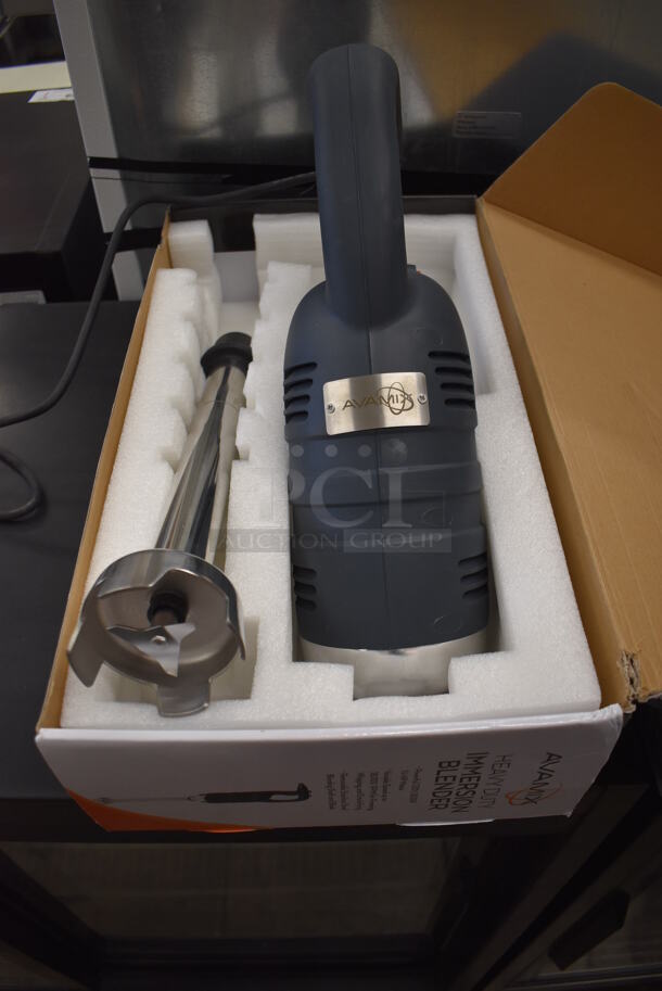 BRAND NEW SCRATCH AND DENT! AvaMix 928IBHD16 Stainless Steel Commercial 16" Shaft Immersion Blender. 120 Volts, 1 Phase. Tested and Working! - Image 1 of 7