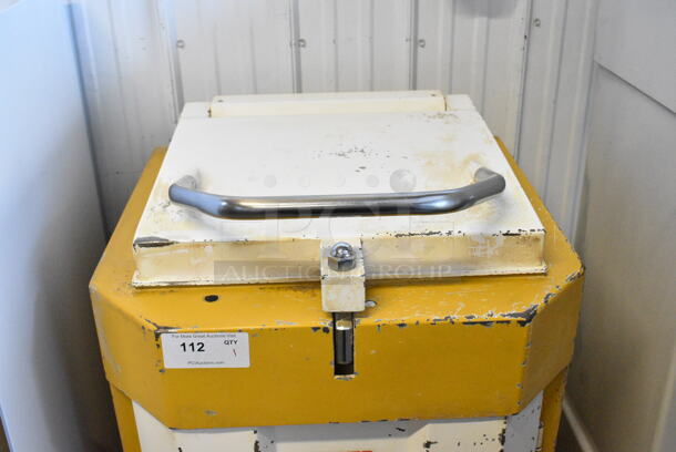 Seewer Rondo Metal Commercial Floor Style Dough Divider. 250 Volts, 3 Phase.  - Image 4 of 5