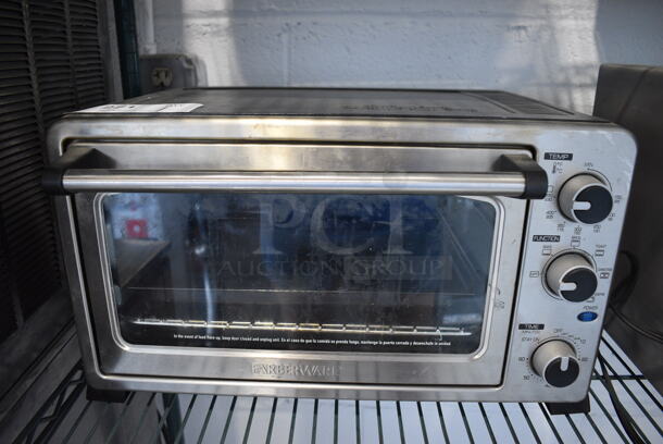 Farberware Model MC25CEX Stainless Steel Countertop Toaster Oven. 120 Volts, 1 Phase. 18x14.5x11