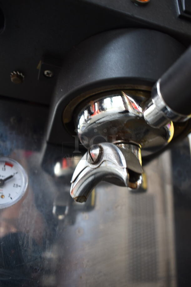 Magister Stainless Steel Commercial Countertop Single Group Espresso Machine w/ Portafilter and Steam Wand. 115 Volts, 1 Phase.  - Image 4 of 7
