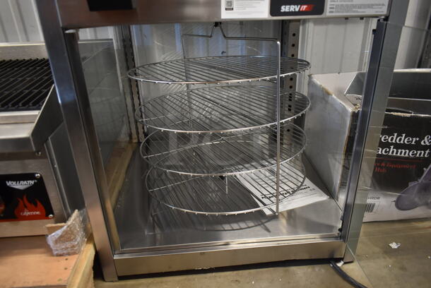BRAND NEW SCRATCH AND DENT! ServIt 423PDW18D1 Stainless Steel Commercial Countertop Full-Service Countertop Display Warmer with 4 Shelves. Stock Picture Used as Gallery. 120 Volt, 1 Phase. Tested and Working! - Image 5 of 5