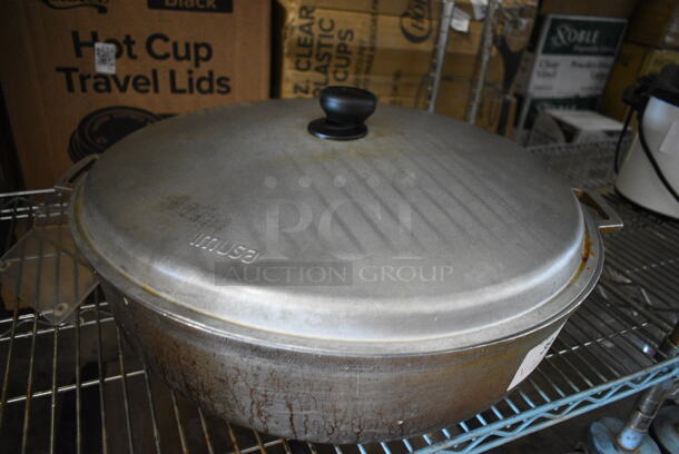 ALL ONE MONEY! Lot of 6 Various Items Including Colander, Pot and Lid.  - Image 5 of 6