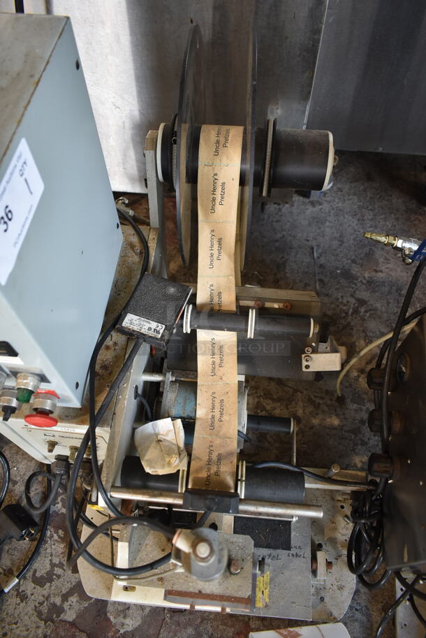 Quadrel TL2 Metal Countertop Semi Automatic Labeling Machine. 120 Volts, 1 Phase. Tested and Working! - Image 5 of 10