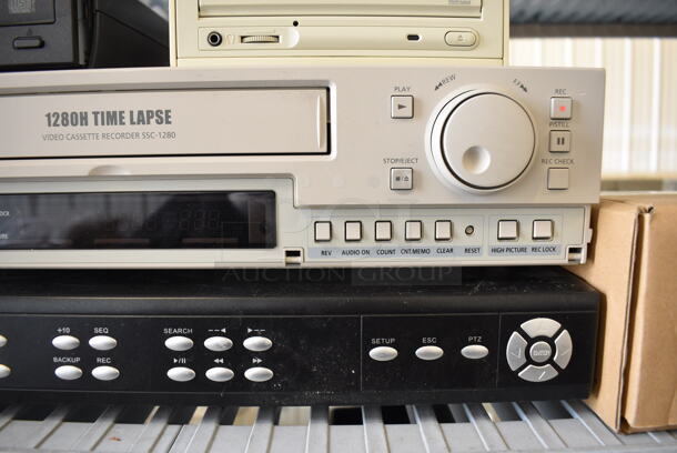 6 Various Items; Super Circuits, Samsung 1280H Time Lapse, iOmega DVD, Disc Player. Includes 17x13x2.5. 6 Times Your Bid! - Image 2 of 5