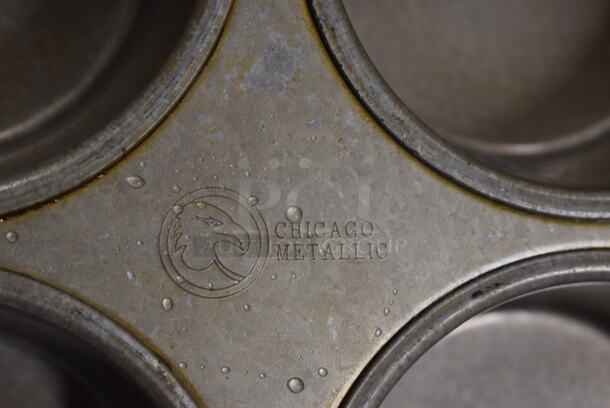 ALL ONE MONEY! Lot of 5 Metal Muffin Baking Pans. Two 6 Cup and Three 12 Cup. 11x16x1.5, 13x18x1.5 - Image 7 of 8