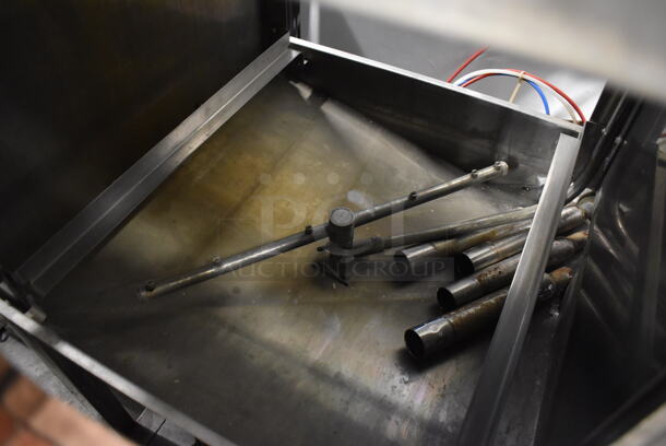 CMA EAH-2 ENERGY STAR Stainless Steel Commercial Straight Pass Through Dishwasher. 115 Volts, 1 Phase. 33x33x58 - Image 9 of 10