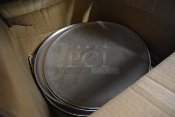 17 BRAND NEW IN BOX! Metal Round Pizza Pans. 13x13. 17 Times Your Bid! - Image 2 of 2