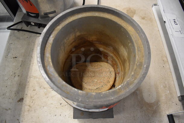 Vollrath HS-7 Stainless Steel Commercial Countertop Soup Kettle Food Warmer. 120 Volts, 1 Phase. 11x12x10. Tested and Working! - Image 7 of 8
