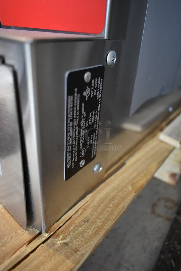 2 BRAND NEW SCRATCH AND DENT! Vulcan VC5ED ENERGY STAR Stainless Steel Commercial Electric Powered Full Size Convection Oven w/ View Through Doors, Metal Oven Racks and Thermostatic Controls. 208 Volts, 1/3 Phase. 2 Times Your Bid! - Image 9 of 9
