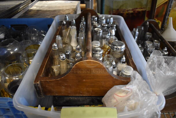 ALL ONE MONEY! Tier Lot of Various Items Including Glass Bowls, Salt and Pepper Shakers - Image 3 of 6