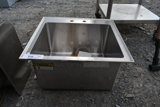 BRAND NEW SCRATCH AND DENT! Stainless Steel Single Bay Drop In Sink. - Item #1103227